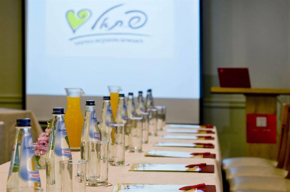 Leonardo Hotel 4*